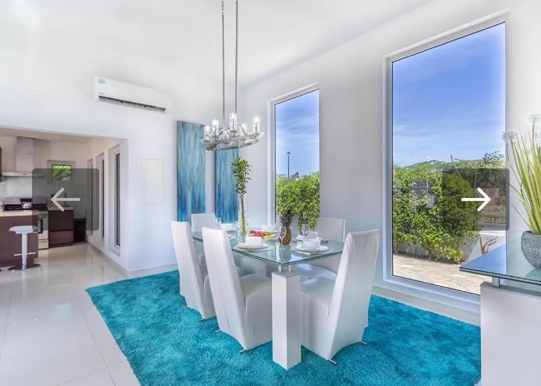 Willa Malmok Rental Palm Beach