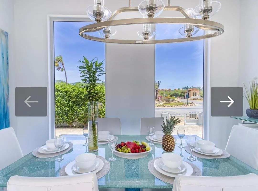 Malmok Rental Palm Beach