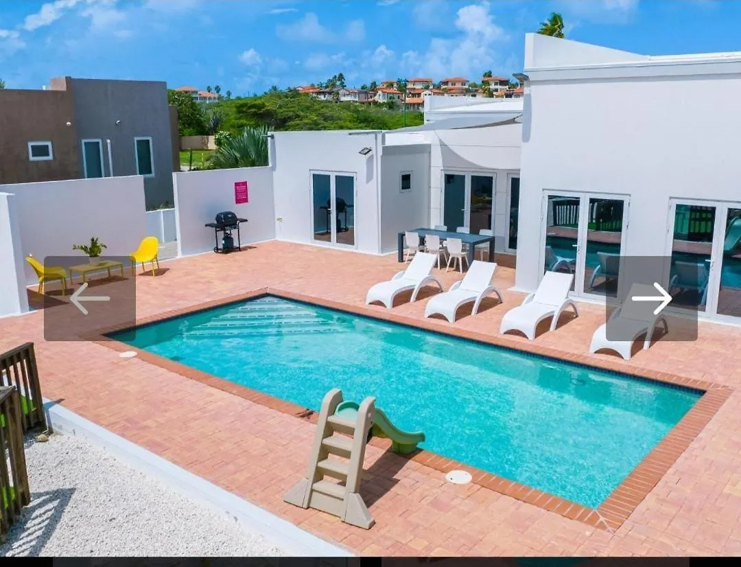Malmok Rental Palm Beach Aruba